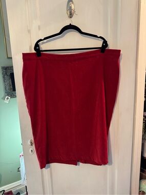 fluff Red Velvet Pencil Skirt